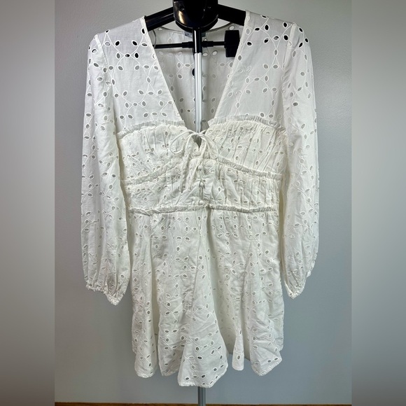 Gianni Bini Dresses & Skirts - Gianni Bini White Eyelet Mini Dress